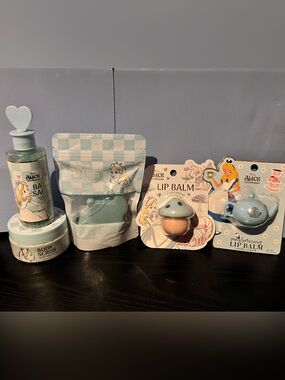 Disney Alice in Wonderland Spa Gift Bundle Bath Set